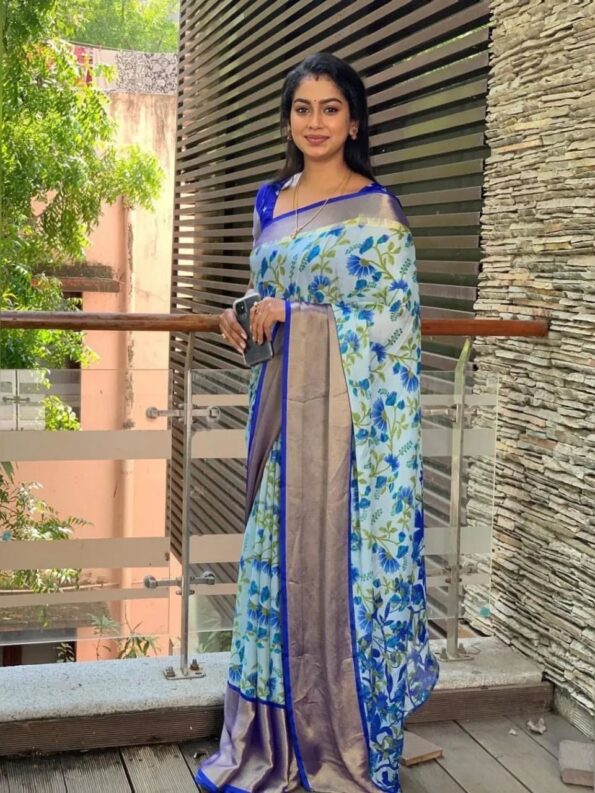 Moss Chiffon Saree with Zari Border - Image 3