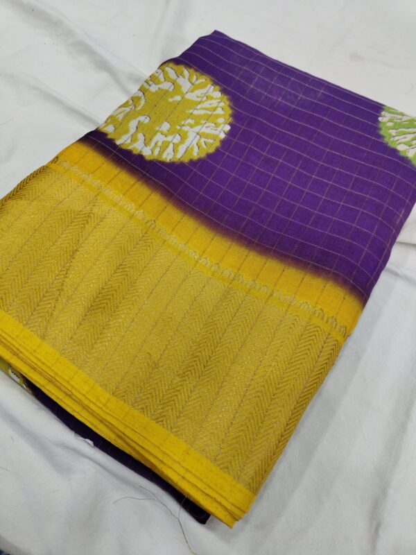 Printed Dola Silk Checkered Saree - Image 2