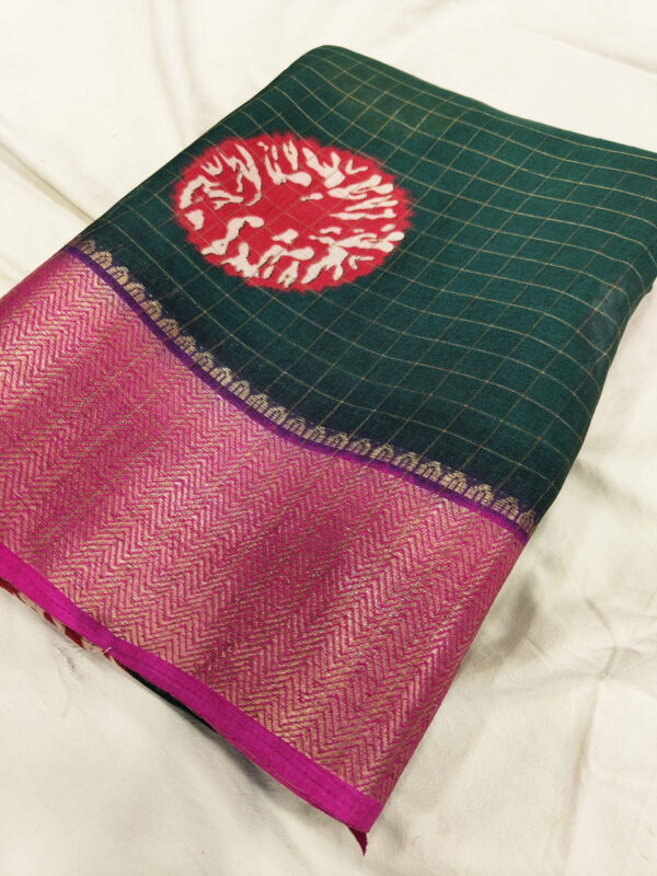 Printed Dola Silk Checkered Saree - Image 2