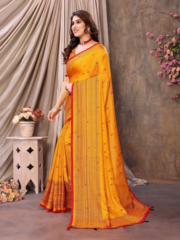 Jute Printed Saree with Mirror Work - Image 3