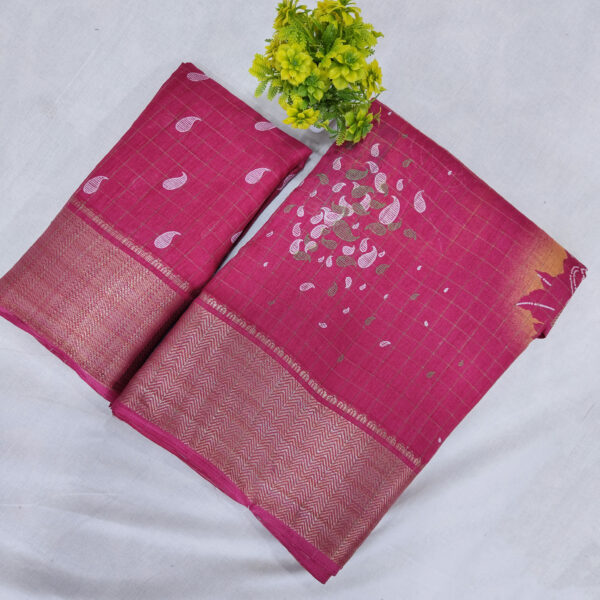 Dola Silk Checks Saree