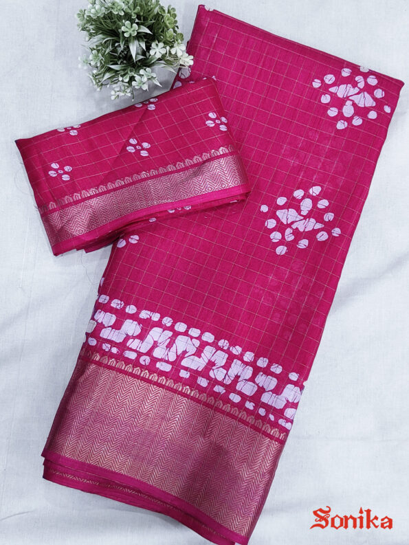 Dola Silk Checks Saree