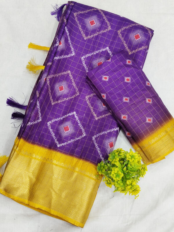 Dola Silk Checks Saree