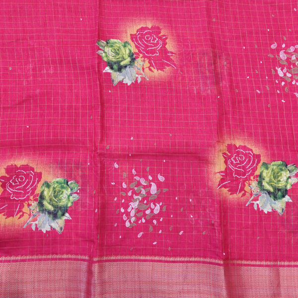 Dola Silk Checks Saree - Image 3