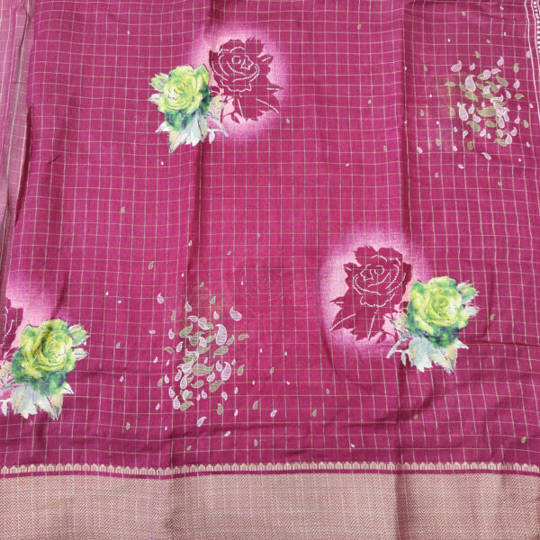 Dola Silk Checks Saree - Image 3