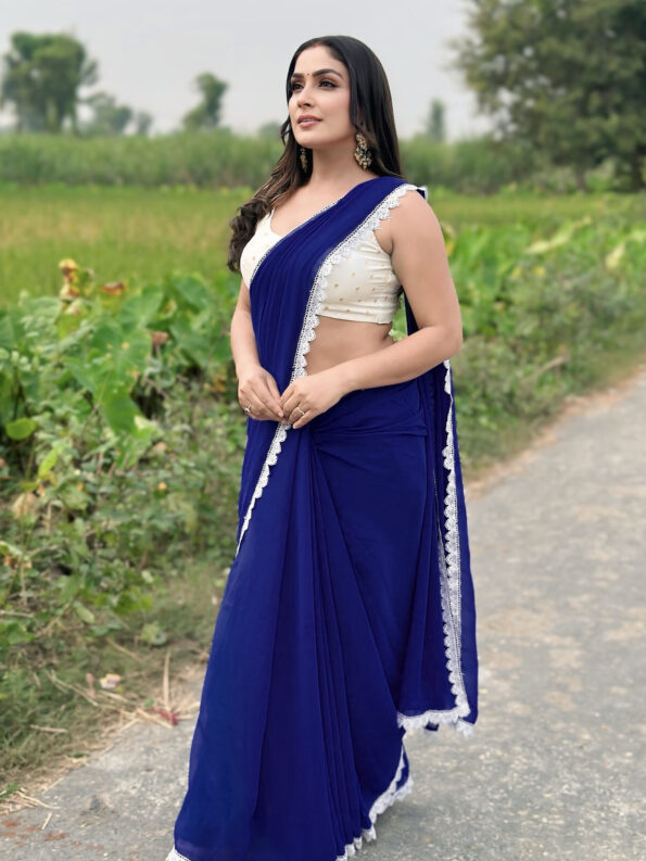 Georgette Saree with White Cotton Lace and Fancy Blouse - Image 4