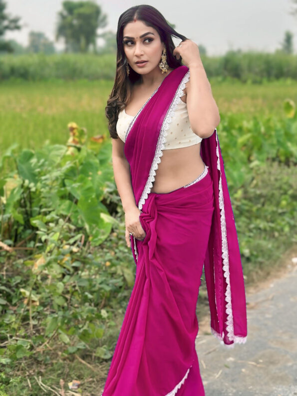 Georgette Saree with White Cotton Lace and Fancy Blouse - Image 2
