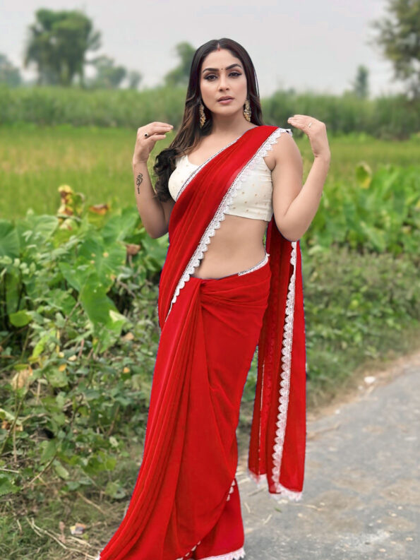 Georgette Saree with White Cotton Lace and Fancy Blouse - Image 2